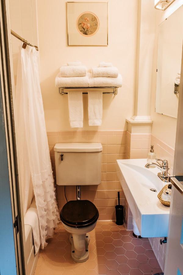 Heritage House Bed & Breakfast - Boutique Adults-Only Inn Opelika Exterior photo